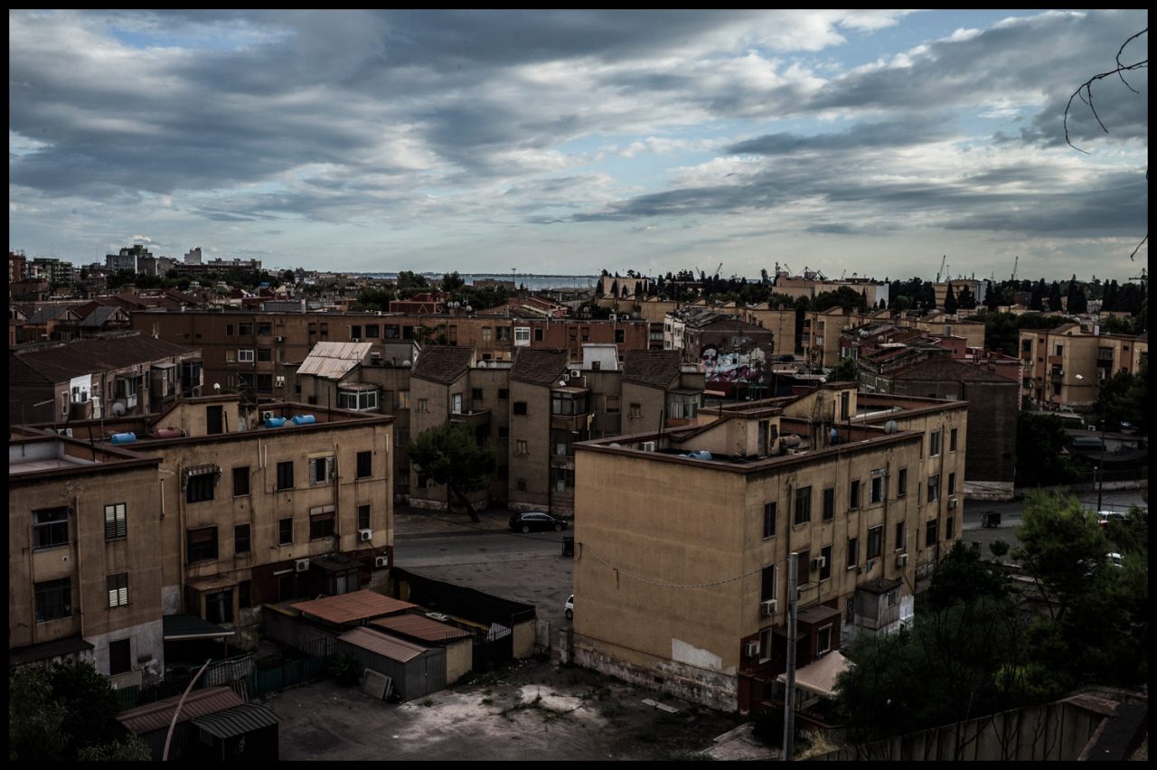 Photograph from the Italian town Taranto by Gus Palmer