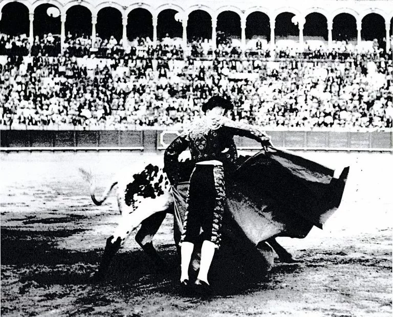 Bullfighting Ole Belmonte and Manolete T-shirt